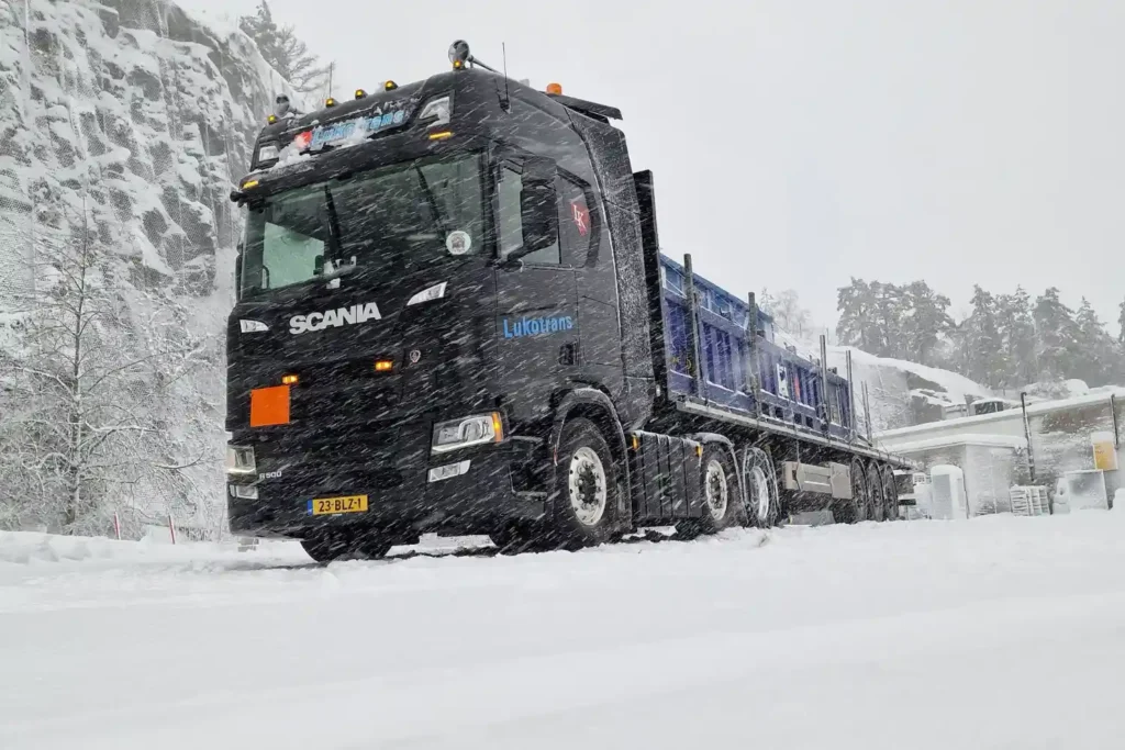 Hazardous goods shipping